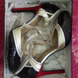 Oh...Deer! Jamocha Black Sequin Red Suede heel